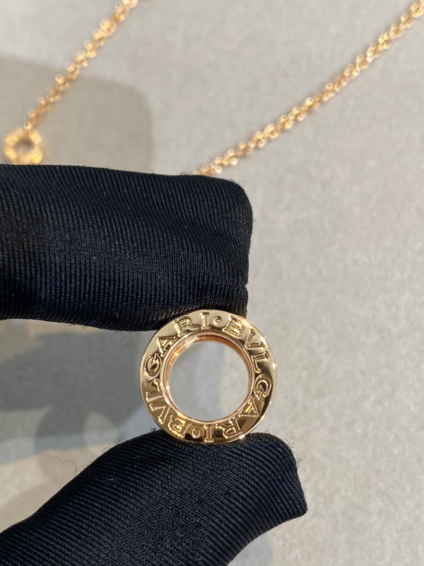 B*l*ai zero1 necklace