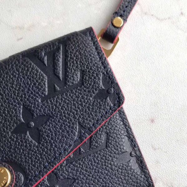 l0*is V*t0n coin purse