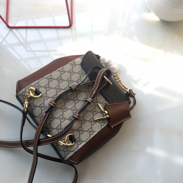 G*u*i backpack style 498194
