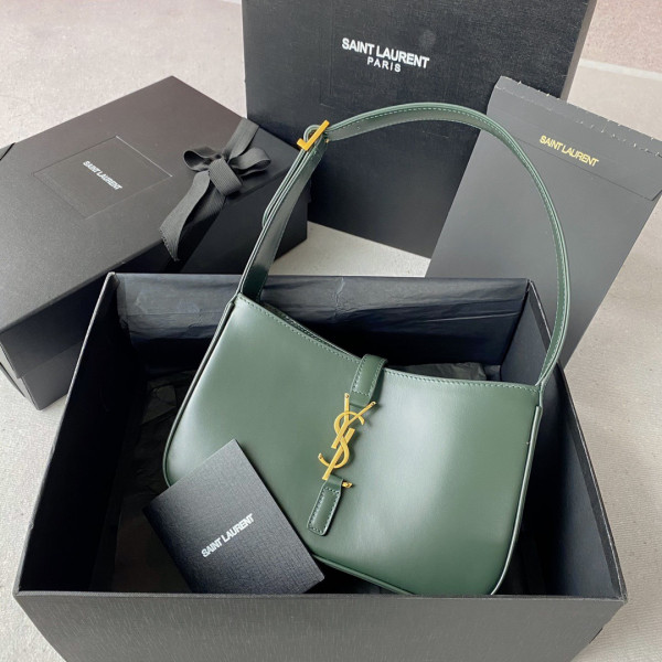 Y*L le 5 À 7 hobo bag