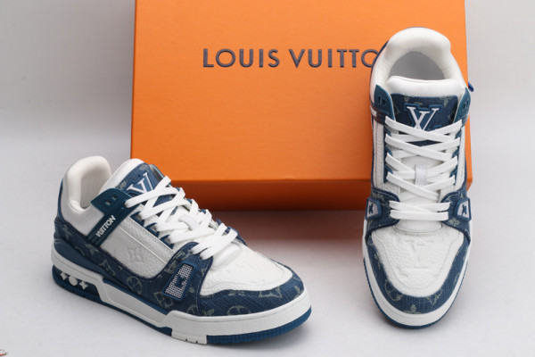 l0*is V*t0n trainer sneaker