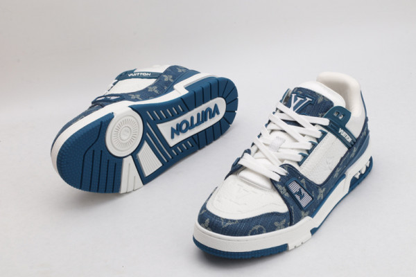 l0*is V*t0n trainer sneaker