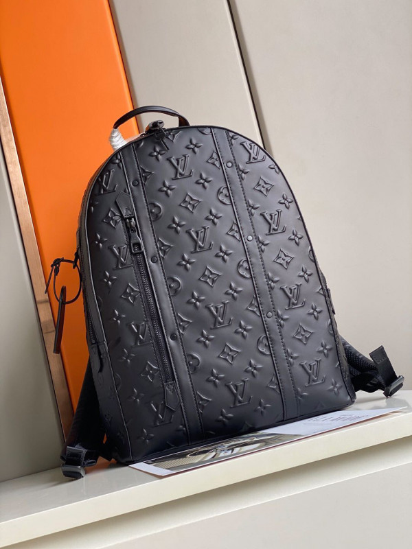 l0*is V*t0n armand backpack