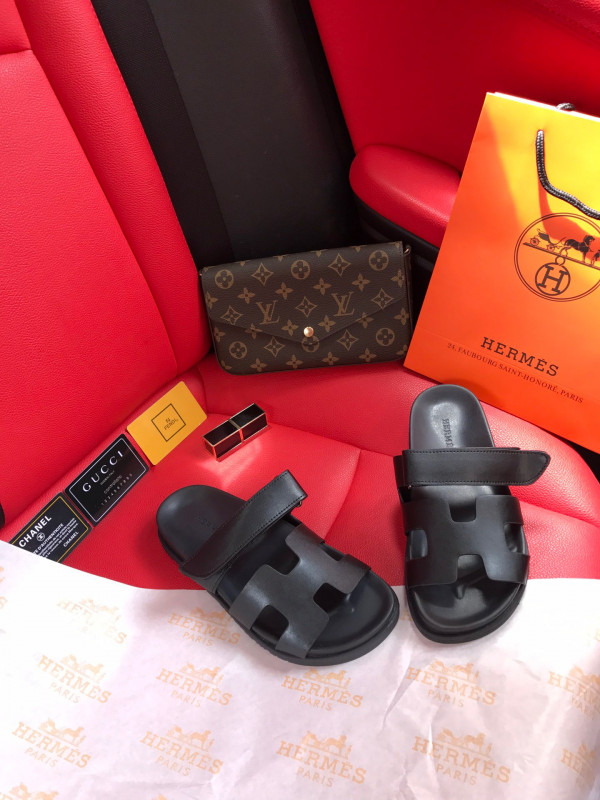 H**mes sandal