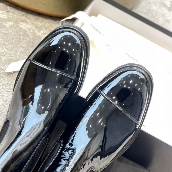 CL ANKLE BOOTS