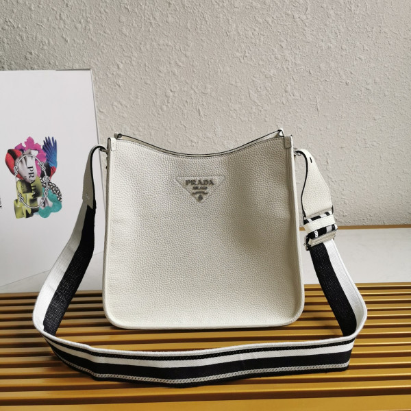 Pra*a leather hobo bag