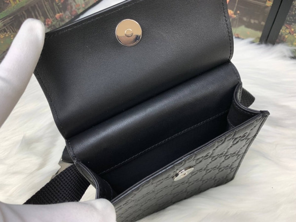 G*u*i gg belt bag