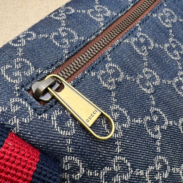 G*u*i belt bag with interlocking g