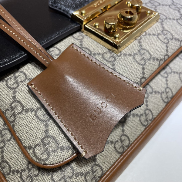G*u*i padlock small shoulder bag