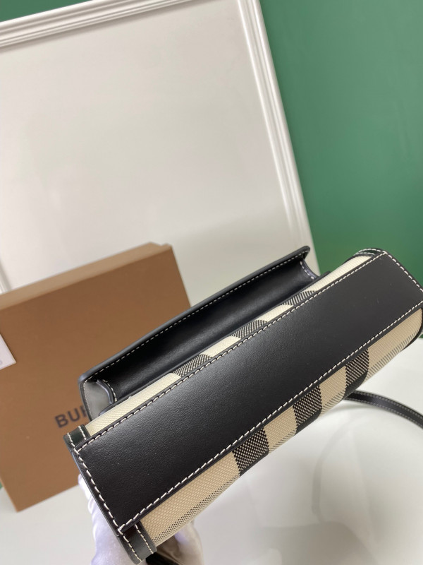 B**rry pocket bag