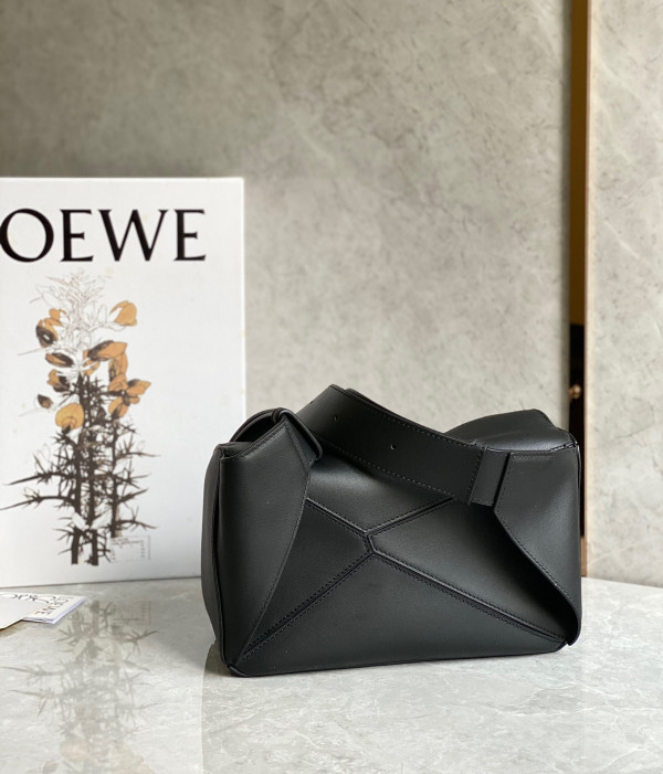 Lowee Small Puzzle Bag-24*16*10.5cm