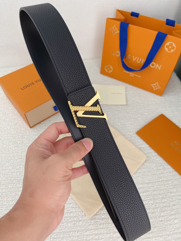l0*is V*t0n belt