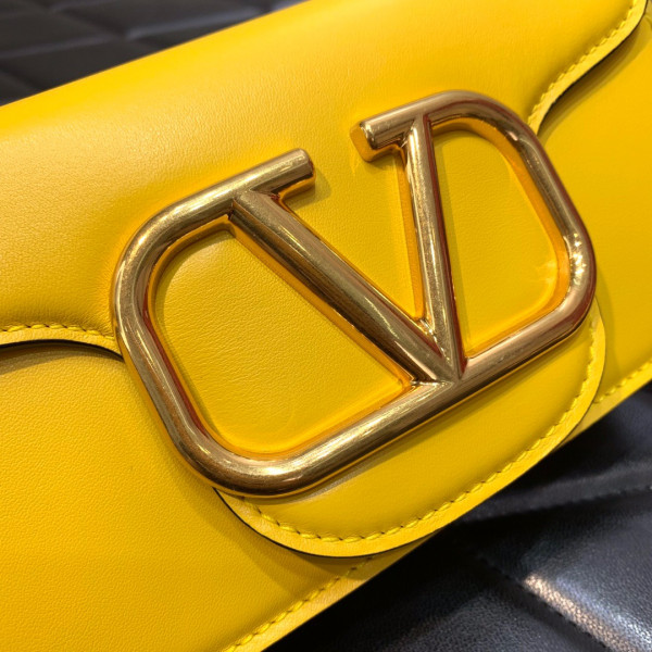 VALENTINO LOCÒ SMALL SHOULDER BAG IN CALFSKIN