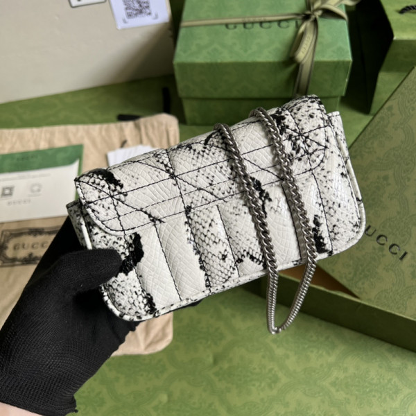 g*u*i gg marmont python S*per mini bag