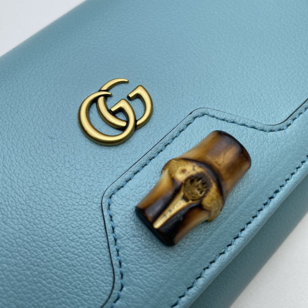 G*u*i diana chain wallet with bamboo