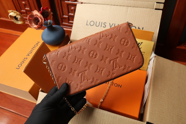 l0*is V*t0n pochette fÉlicie