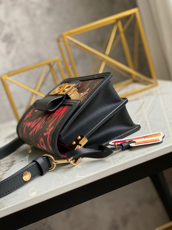 l0*is V*t0n limited edition - mini dauphine