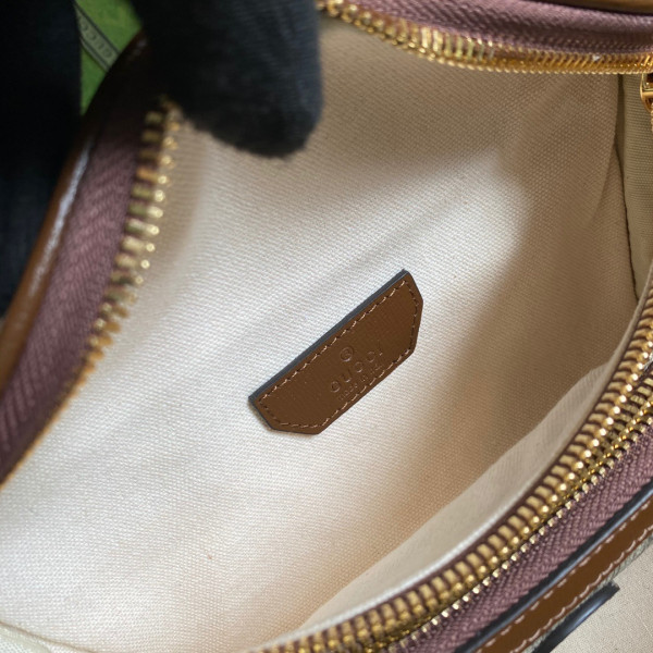 G*u*i belt bag with interlocking g