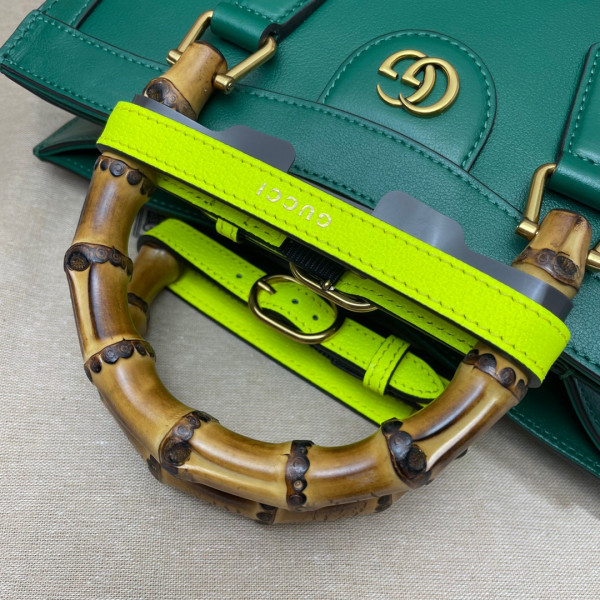 G*u*i diana small tote bag