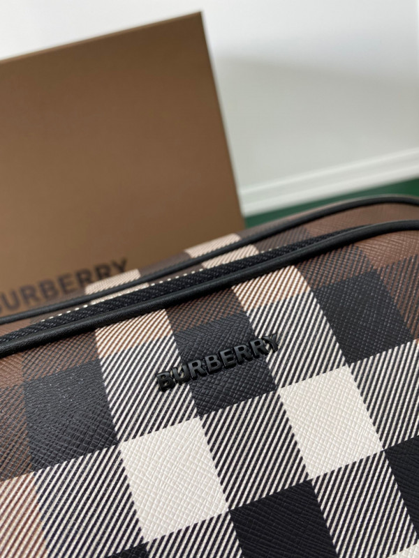 B**rry check crossbody bag