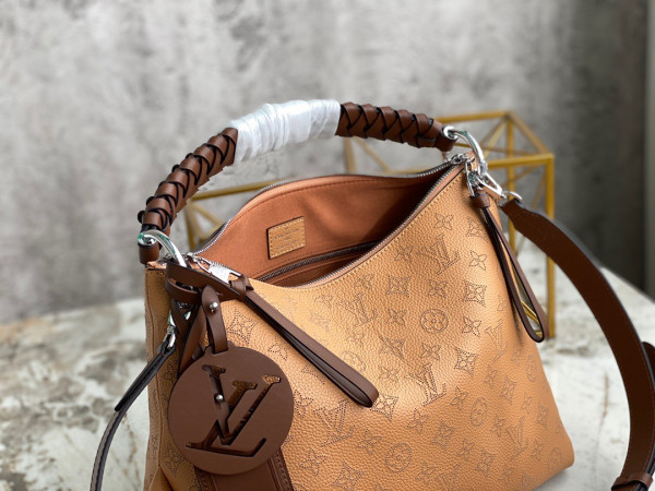 l0*is V*t0n beaubourg hobo mm