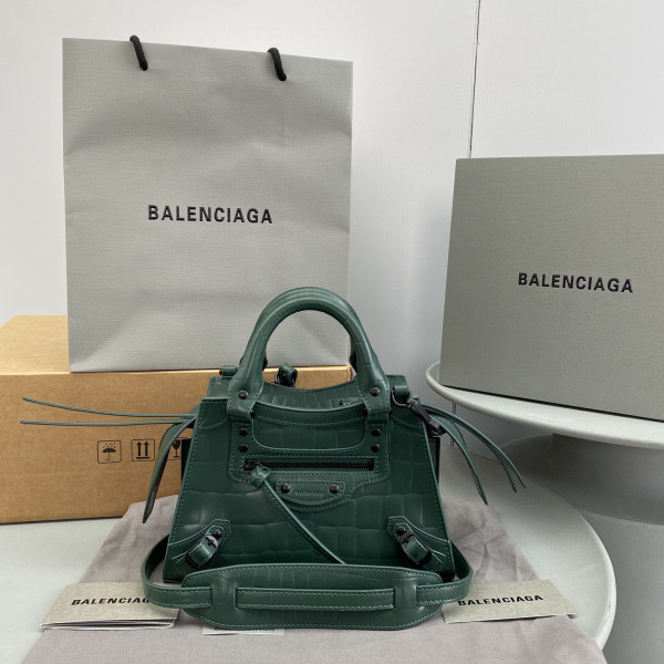Ba*len*cia*ga neo classic mini top handle bag