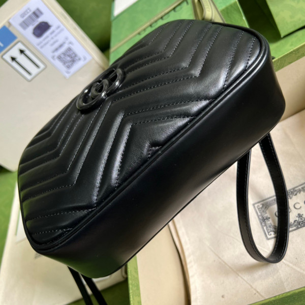 G*u*i gg marmont small shoulder bag