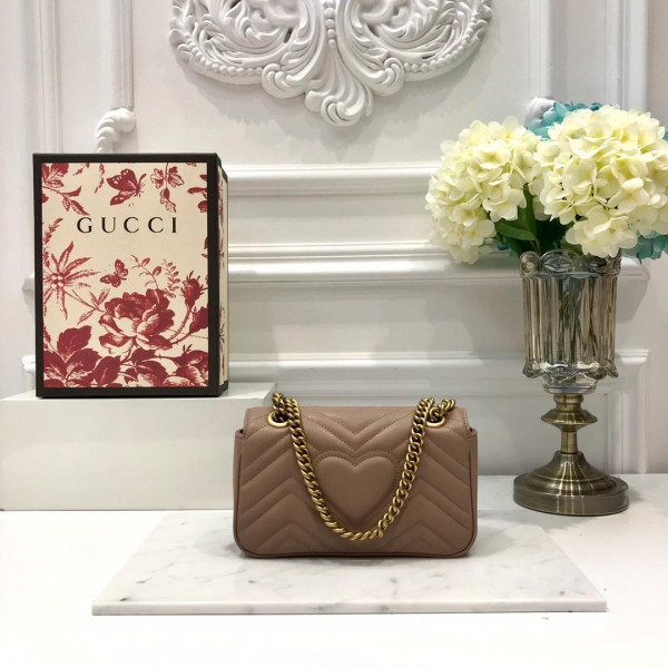 G*u*i gg marmont 22cm