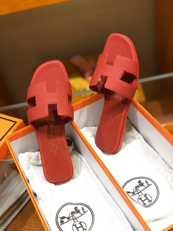 H**mes sandal