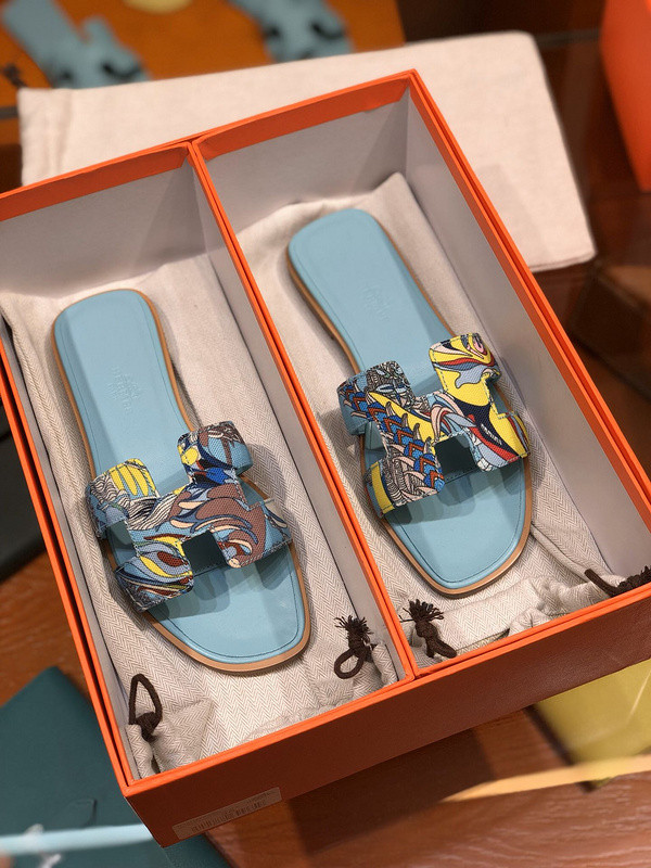 H**mes sandal