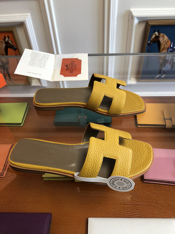 H**mes sandal