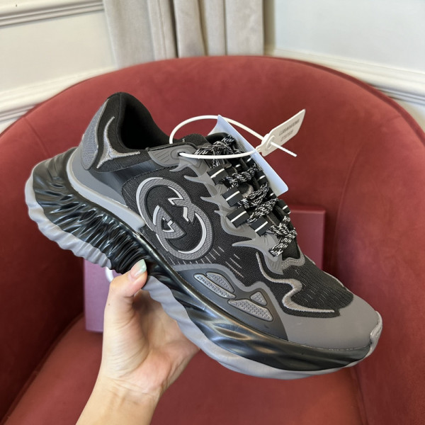 G*u*i  men&women sneakers