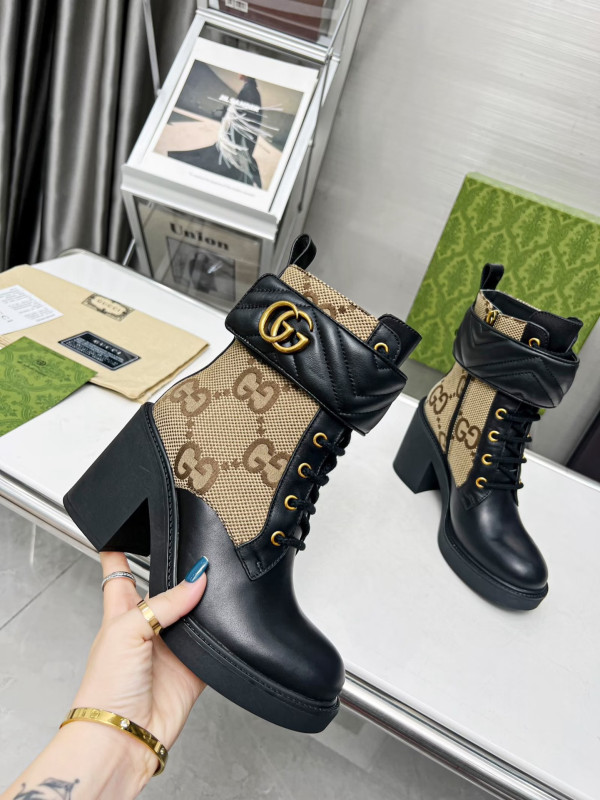 G*u*i boots