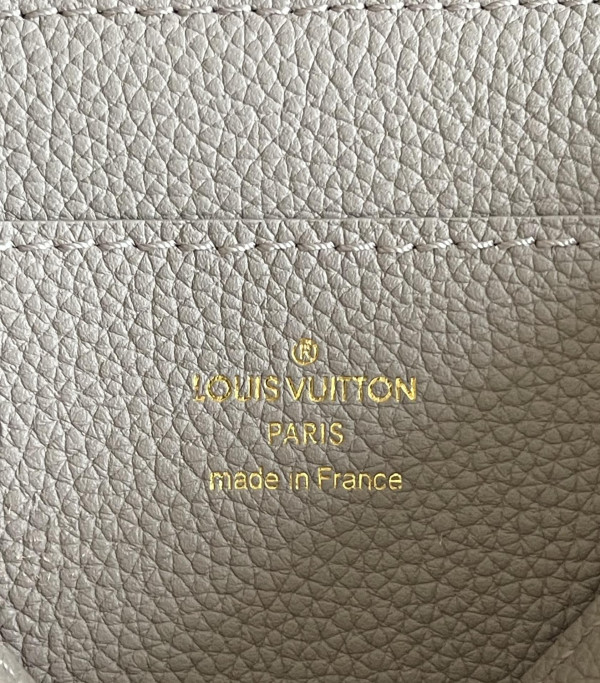 l0*is V*t0n pont 9 soft mm