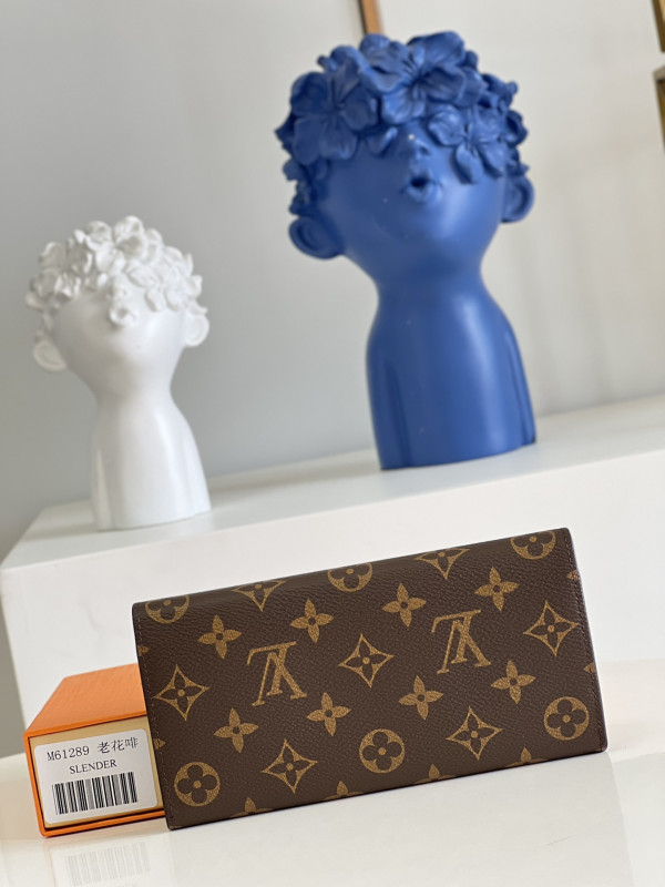 l0*is V*t0n emilie wallet