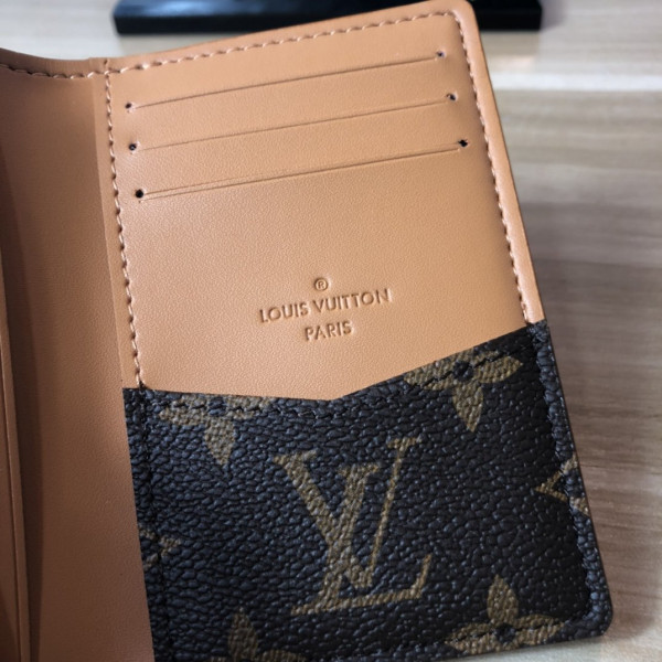 l0*is V*t0n pocket organizer