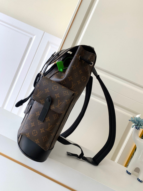 l0*is V*t0n christopher backpack