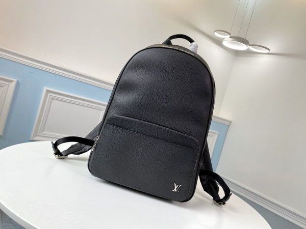 l0*is V*t0n alex backpack