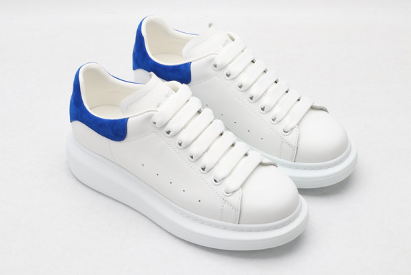 ale*d*r M*Q*en oversized sneaker