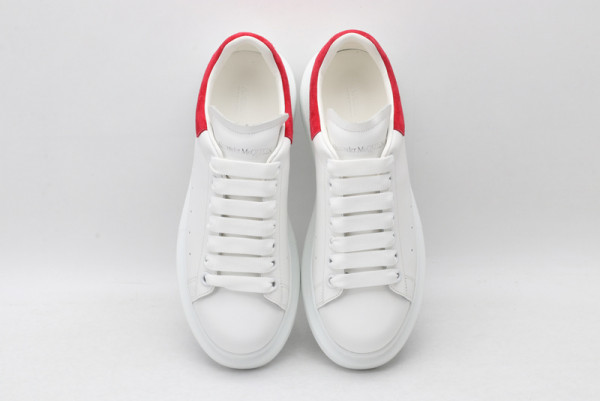 ale*d*r M*Q*en oversized sneaker