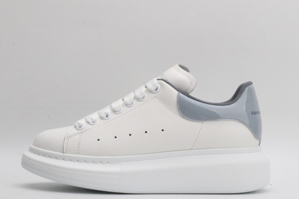 ale*d*r M*Q*en oversized sneaker