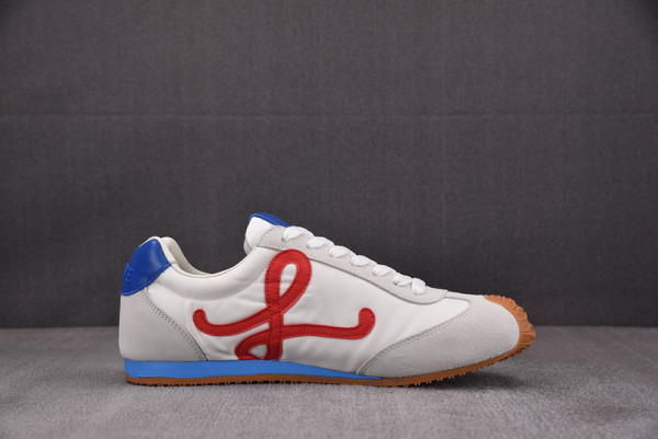 L0ew* ballet runner