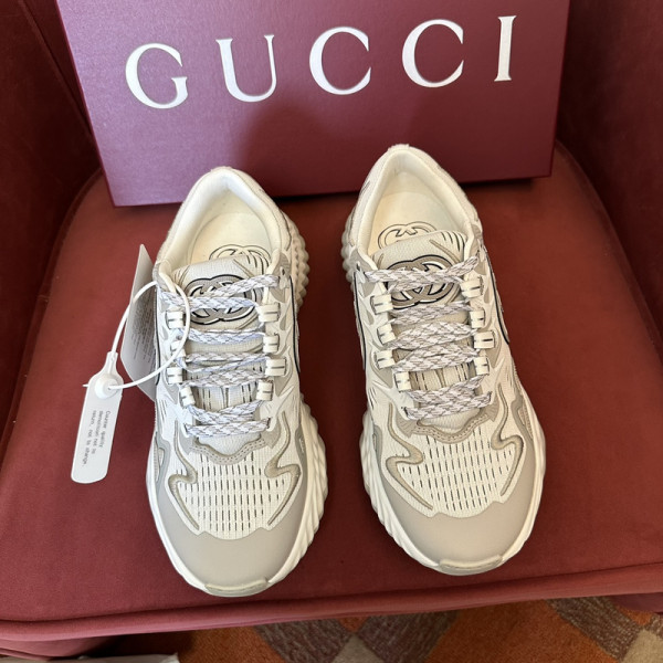 G*u*i men&women sneakers