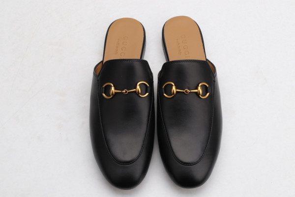 G*u*i princetown slipper
