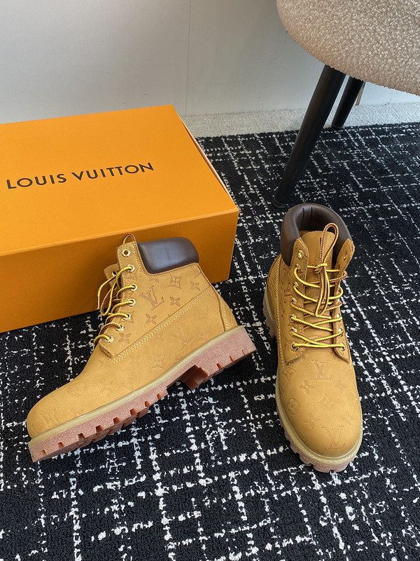 l0*is V*t0n boots