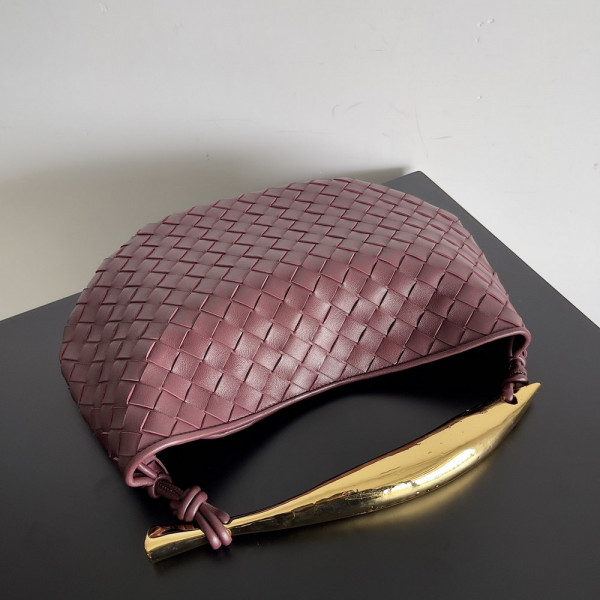 bo*te*ga Ve*ne*ta  classic sardine top handle bag