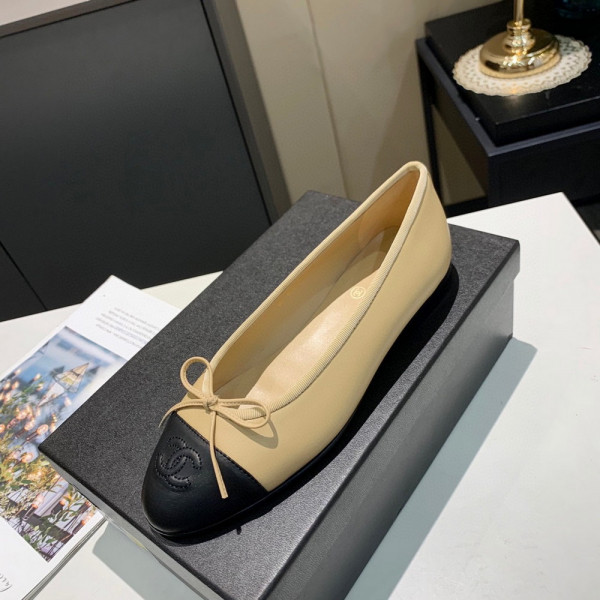 CL Ballet Flats