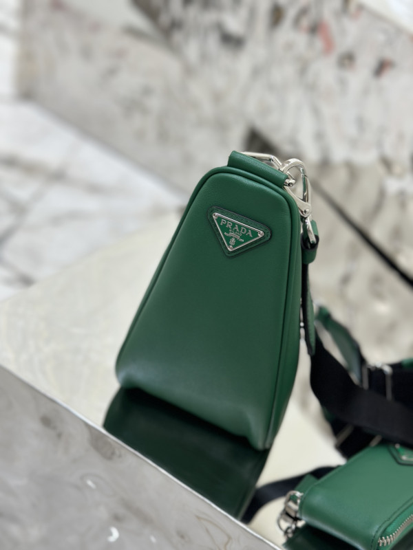 Pra*a triangle bag