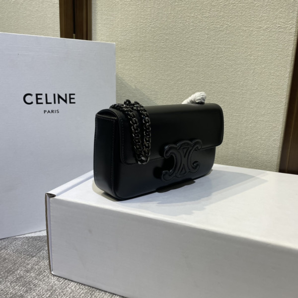 CELIN* CHAIN SHOULDER BAG TRIOMPHE