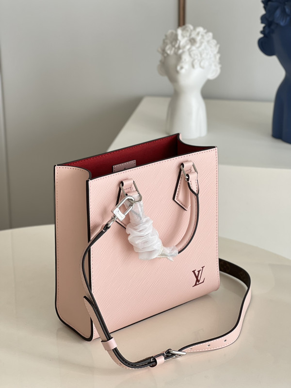 l0*is V*t0n petit sac plat